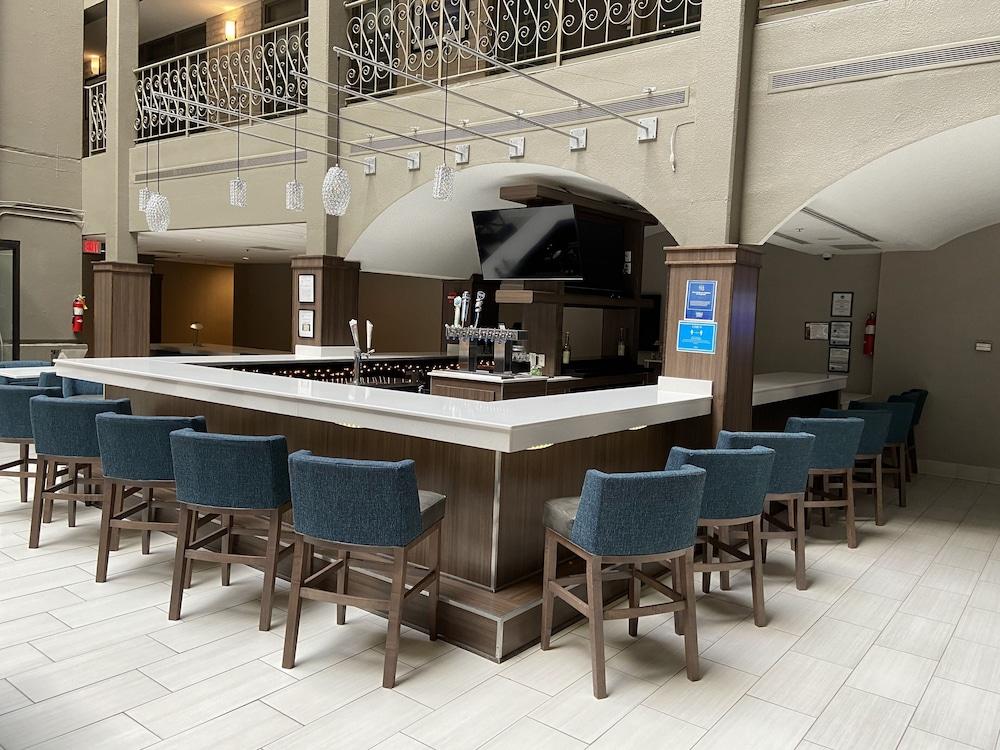 Embassy Suites By Hilton Chicago Schaumburg Woodfield Екстериор снимка