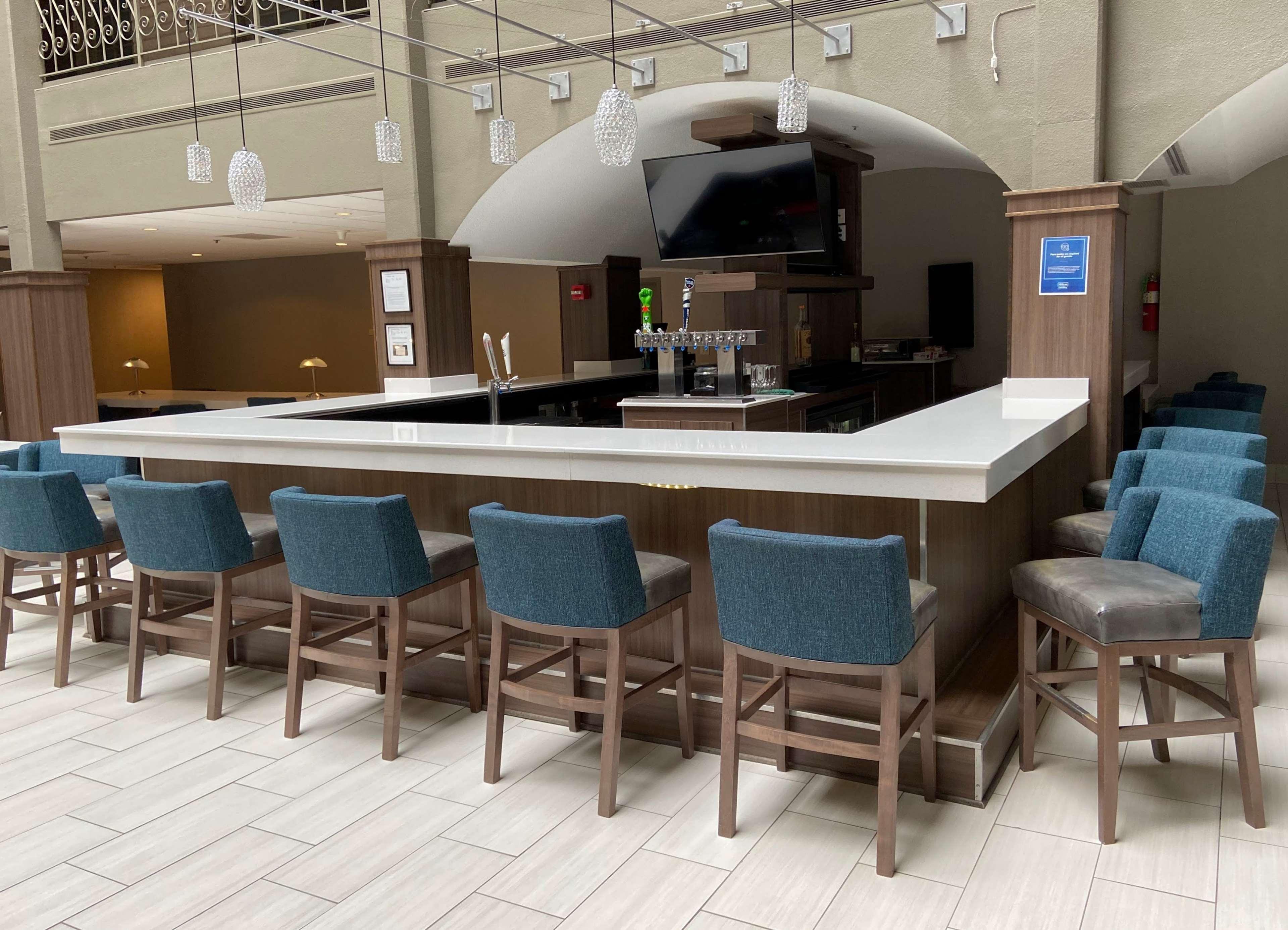 Embassy Suites By Hilton Chicago Schaumburg Woodfield Екстериор снимка