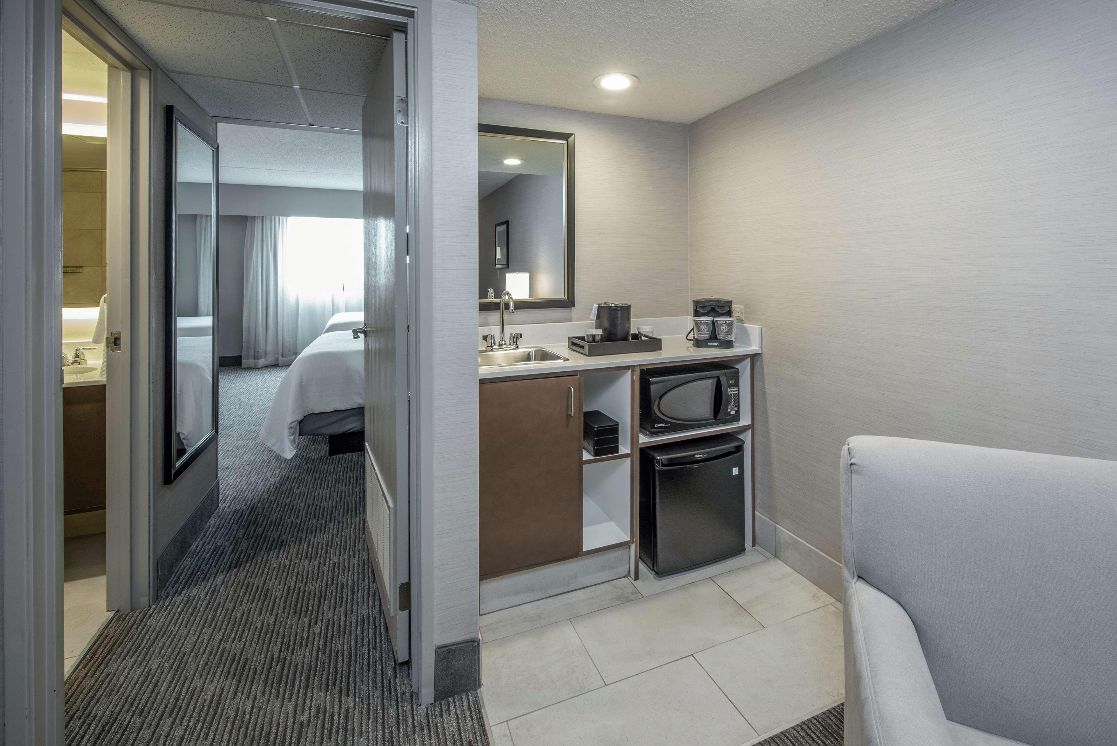 Embassy Suites By Hilton Chicago Schaumburg Woodfield Екстериор снимка